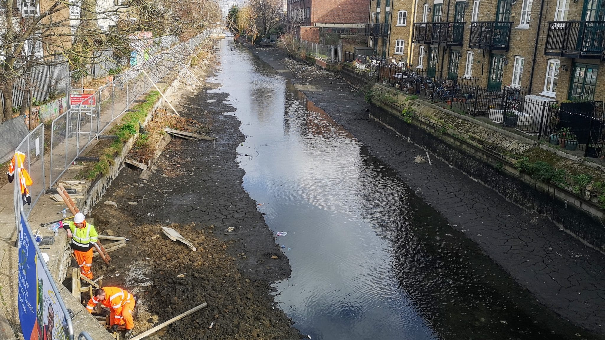 The drained Hertford Union Canal